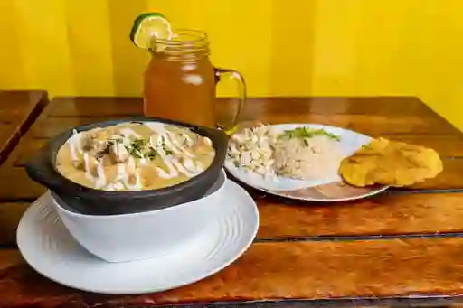 Combo Cazuelas de Mariscos