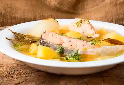 Caldo de Pescado