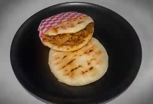 Arepa con Carne