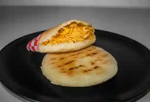 Arepa con Pollo