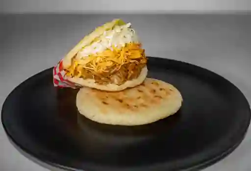 Arepa Mixta con Queso