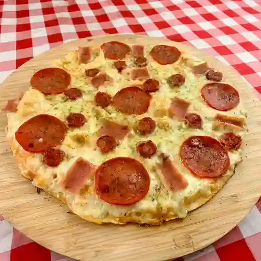 Pizza Carnes Mediana