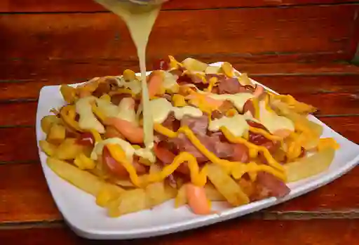 Salchipapa la Monster