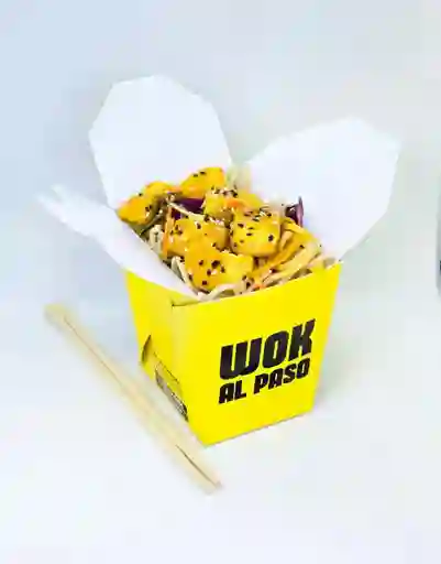 Wok Tallarín Pollo a la Naranja