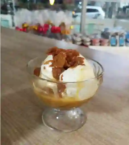 Helado Popsy con Cortado Caliente