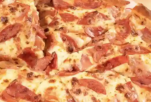 Pizza Américana × 8 Porciones