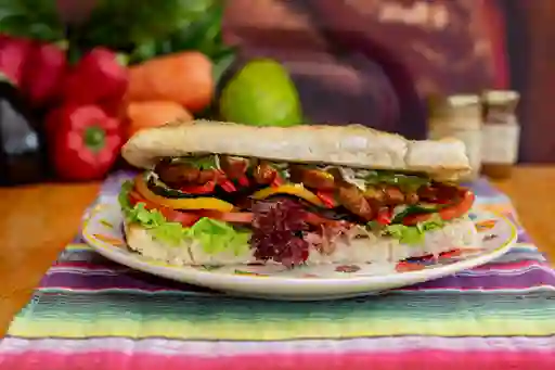 Sándwich Mediterráneo