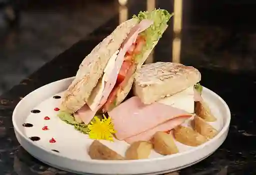 Sándwich Jamón de Cerdo