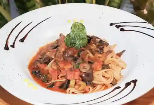 Pasta Putanesca