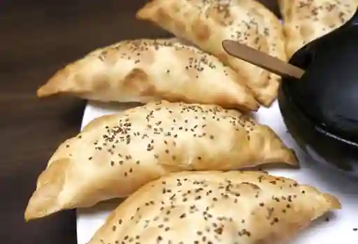 Empanada de Quinua y Vegetales