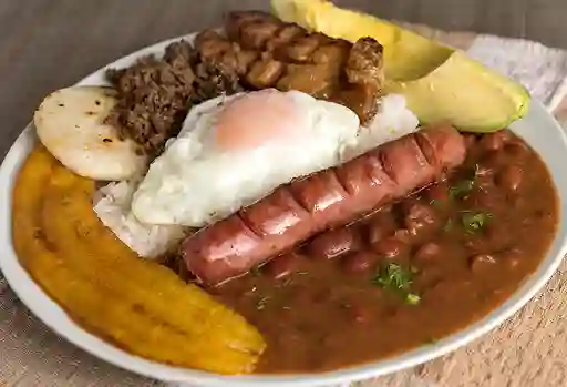 Bandeja Paisa