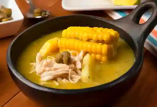 1/2 Ajiaco con Pollo