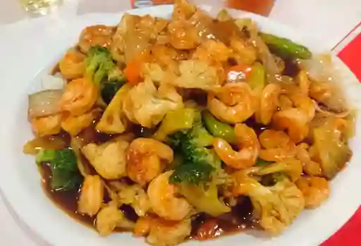 Chop Suey con Camarones