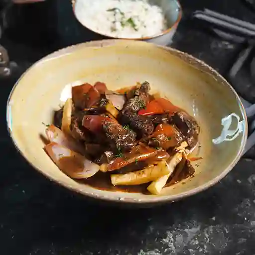 Lomo Saltado