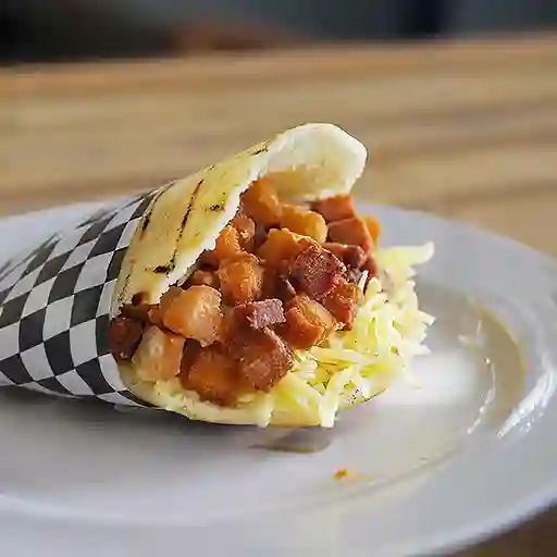 Arepa de Chicharrón