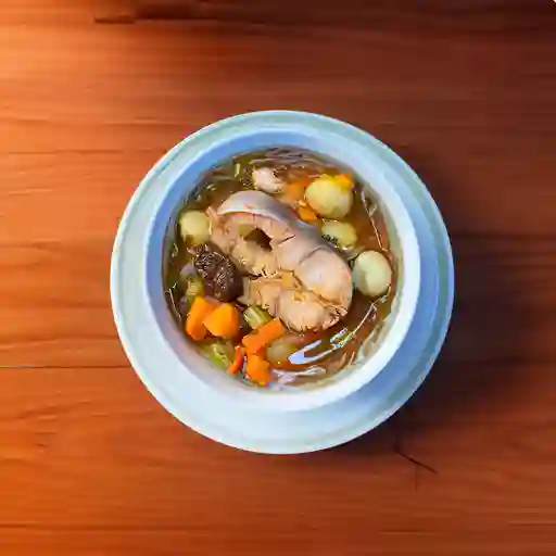 Consomé de Pescado con Rodaja