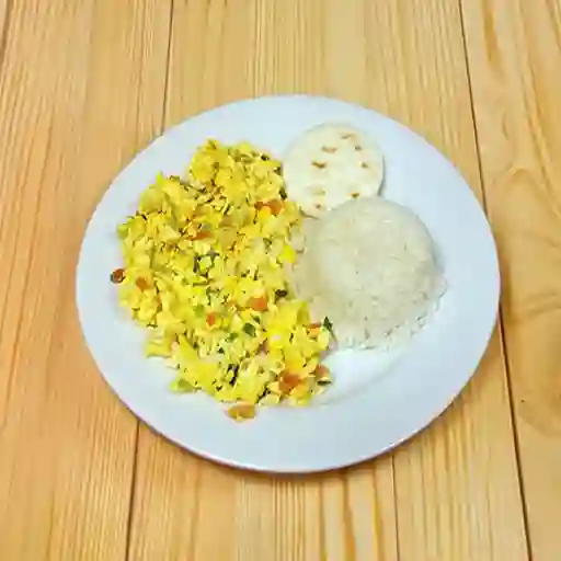 Huevos Pericos con Arroz