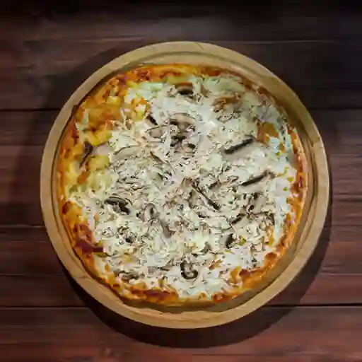 Pizza Pollo Champiñón