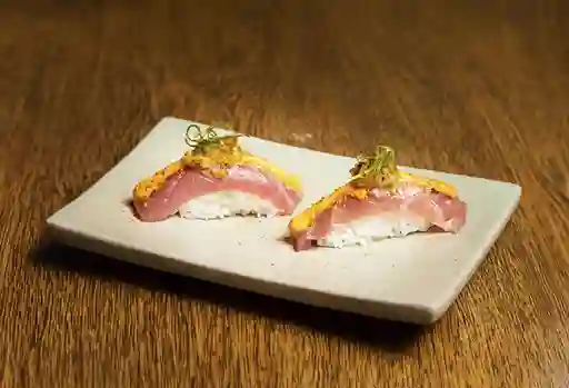 Nigiri de Atún Acevichado