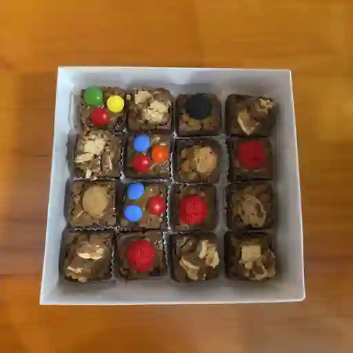 Combo Caja X16 Minibrownies