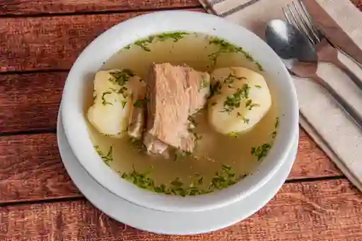 Caldo de Costilla