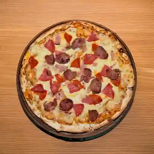 Pizza Cuatro Carnes