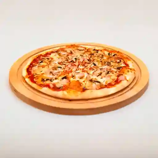 Pizza Madurito y Tocineta