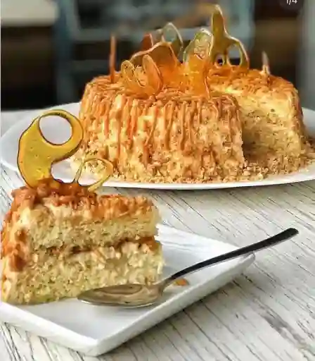 Tres Leches de Arequipe y Caramelo