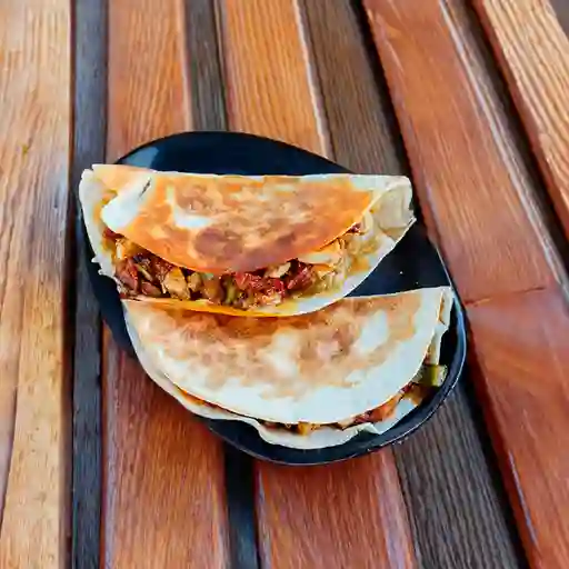 Quesadilla Tradicional