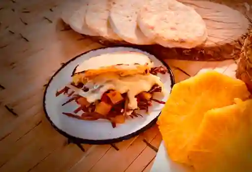 Arepa con Carne