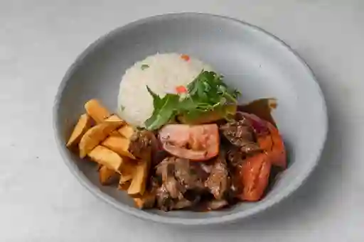 Lomo Saltado Tradicional