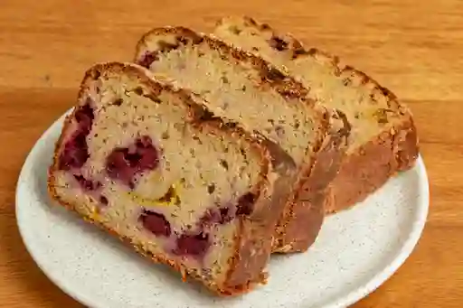 Pan de Banano y Frutos Rojos