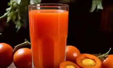 Jugó de Tomate de Árbol Rejuvenecido