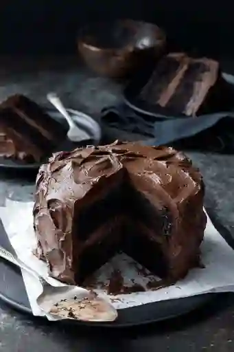 Torta de Chocolate de 18 a 25 Porciones
