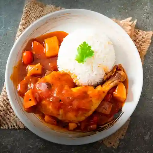 Pollo en Guisado