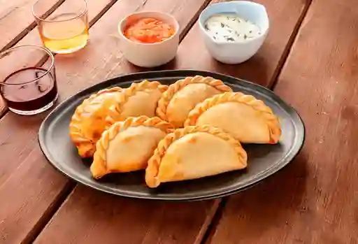 Empanada Hawaiana