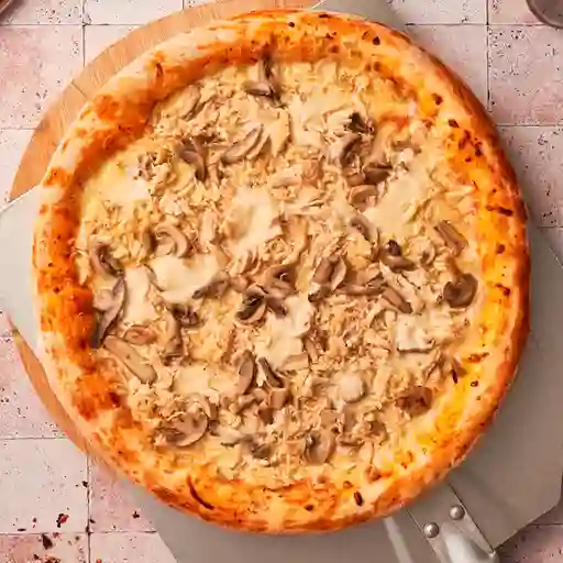 Pizza Pollo con Champiñones