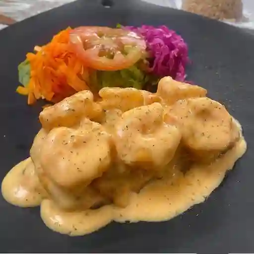 Salmón con Camarones