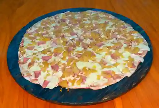 Pizza Piña Queso