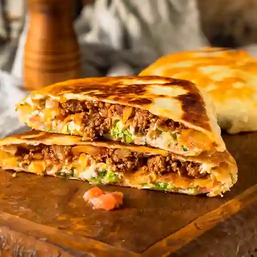 Quesadilla Charra