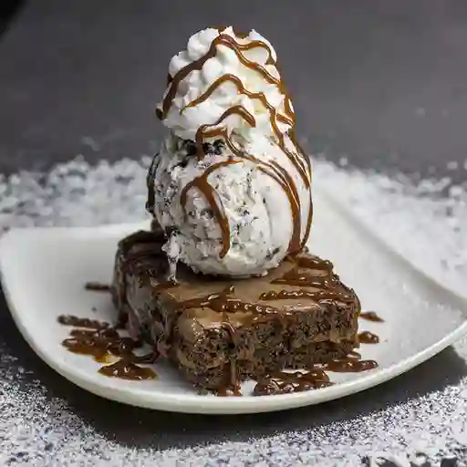 Brownie con Helado