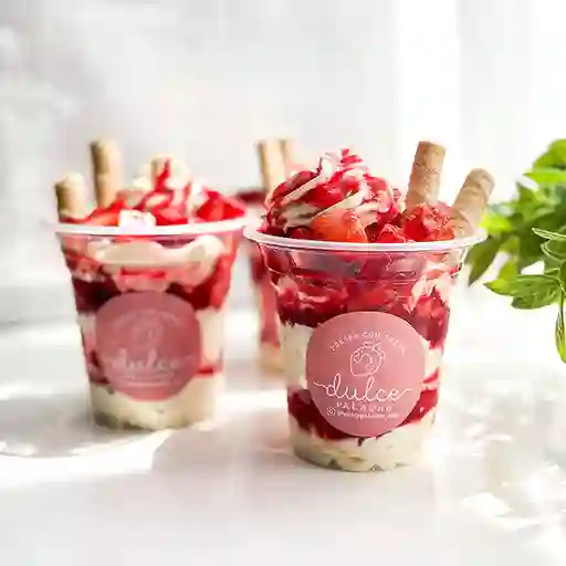 Fresas con Crema Tradicional