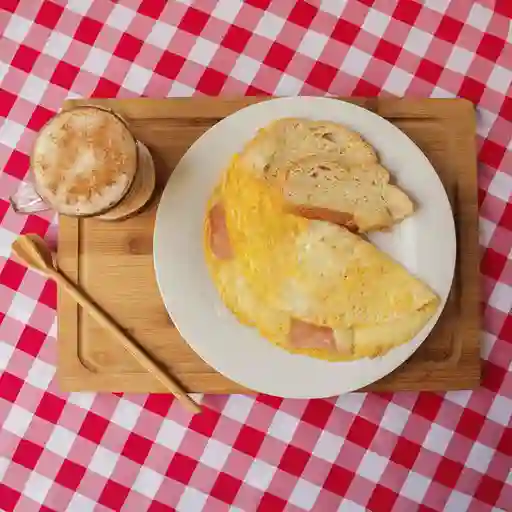 Omelette de Jamón y Queso Mozzarella