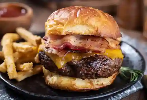 Hamburguesa Ranchera en Combo