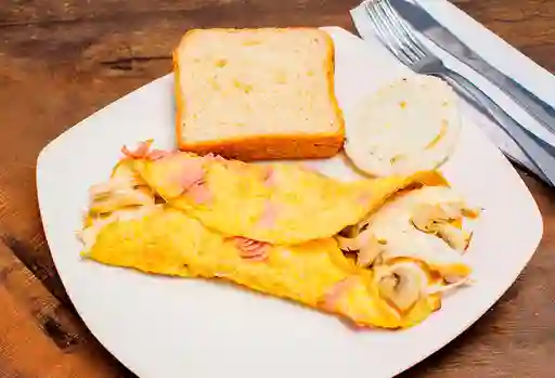 Omelette de Pollo y Champiñón