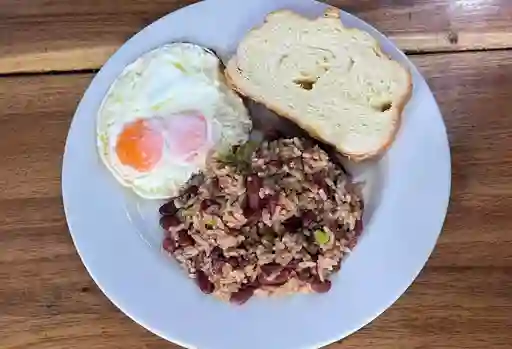 Calentao con Huevos Cacerola Completo