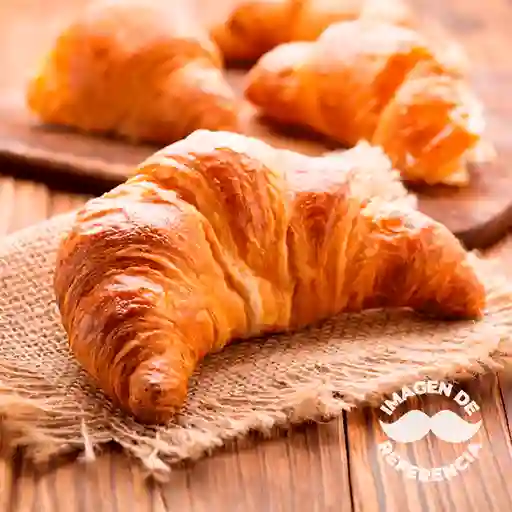 Croissant de Jamón con Queso