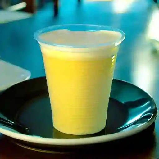 Jugo de Maracuyá en Leche