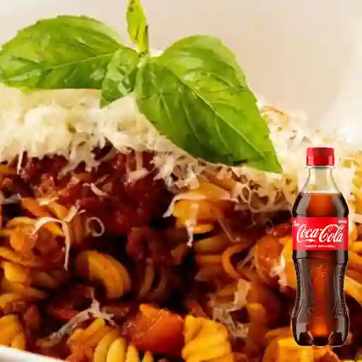 Combo Pasta Bolognese + Coca Cola Original 400ml