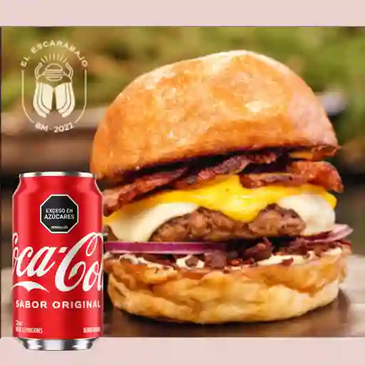 Combo Hamburguesa Escarabajo + Coca-Cola Sabor Original 330 ml